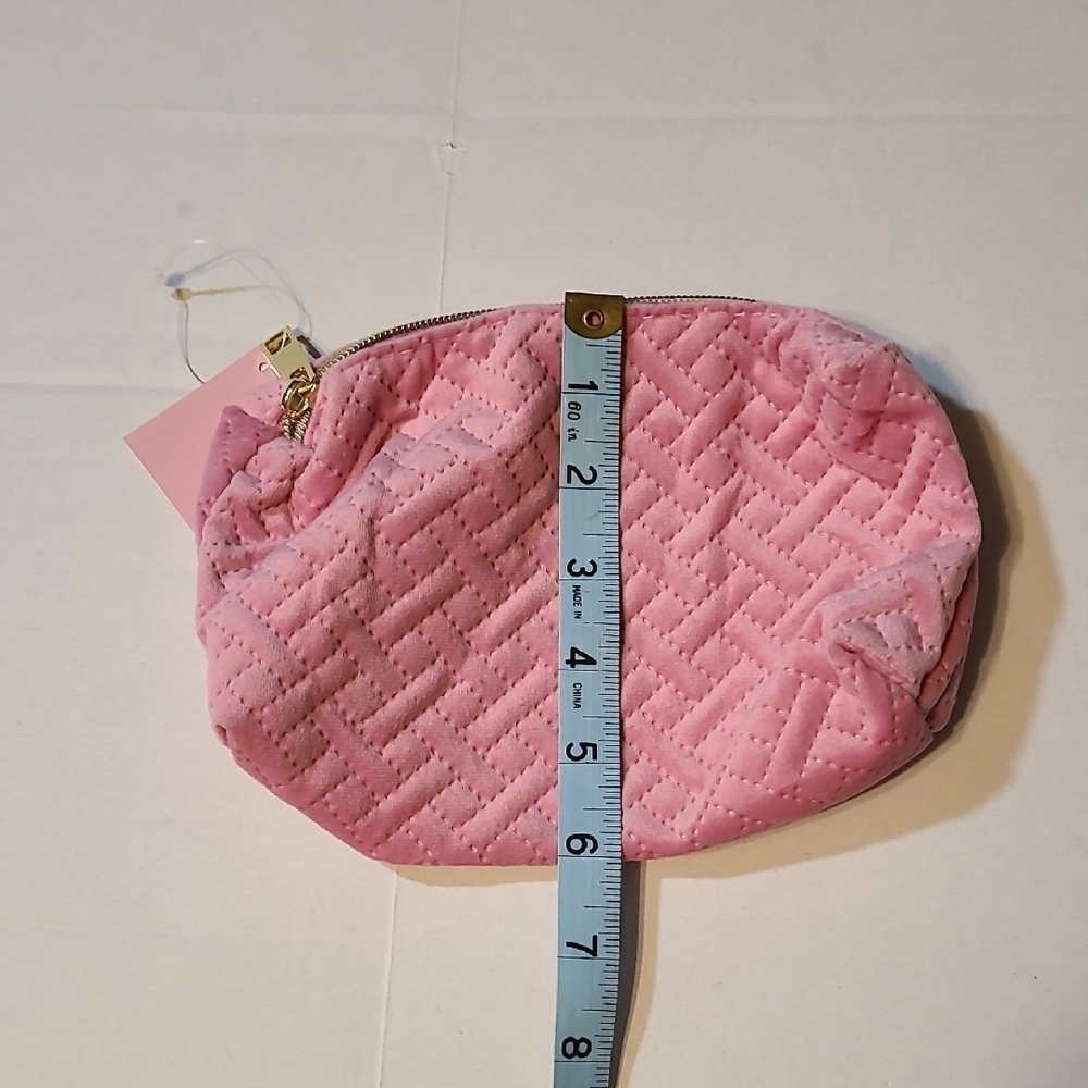 Ulta Beauty Pink Quilted Zippered Makeup Pouch NWT - Picture 5 of 5